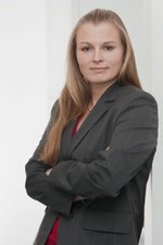 Geschäftsführerin: Dr. Silke Klos